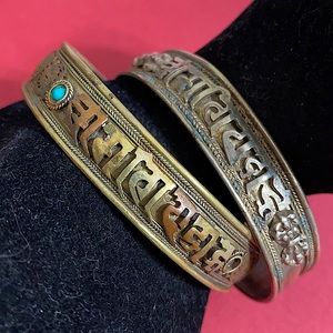 🖤VTG💕CUFF BRACELETS